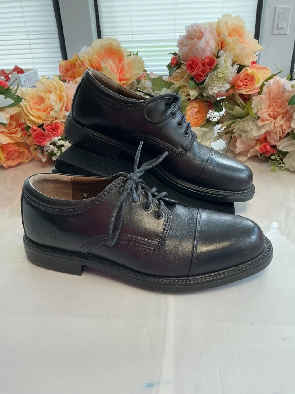 Dockers Men’s Black Leather Cap Toe Lace Up Dress Shoes Office Work Size 9M